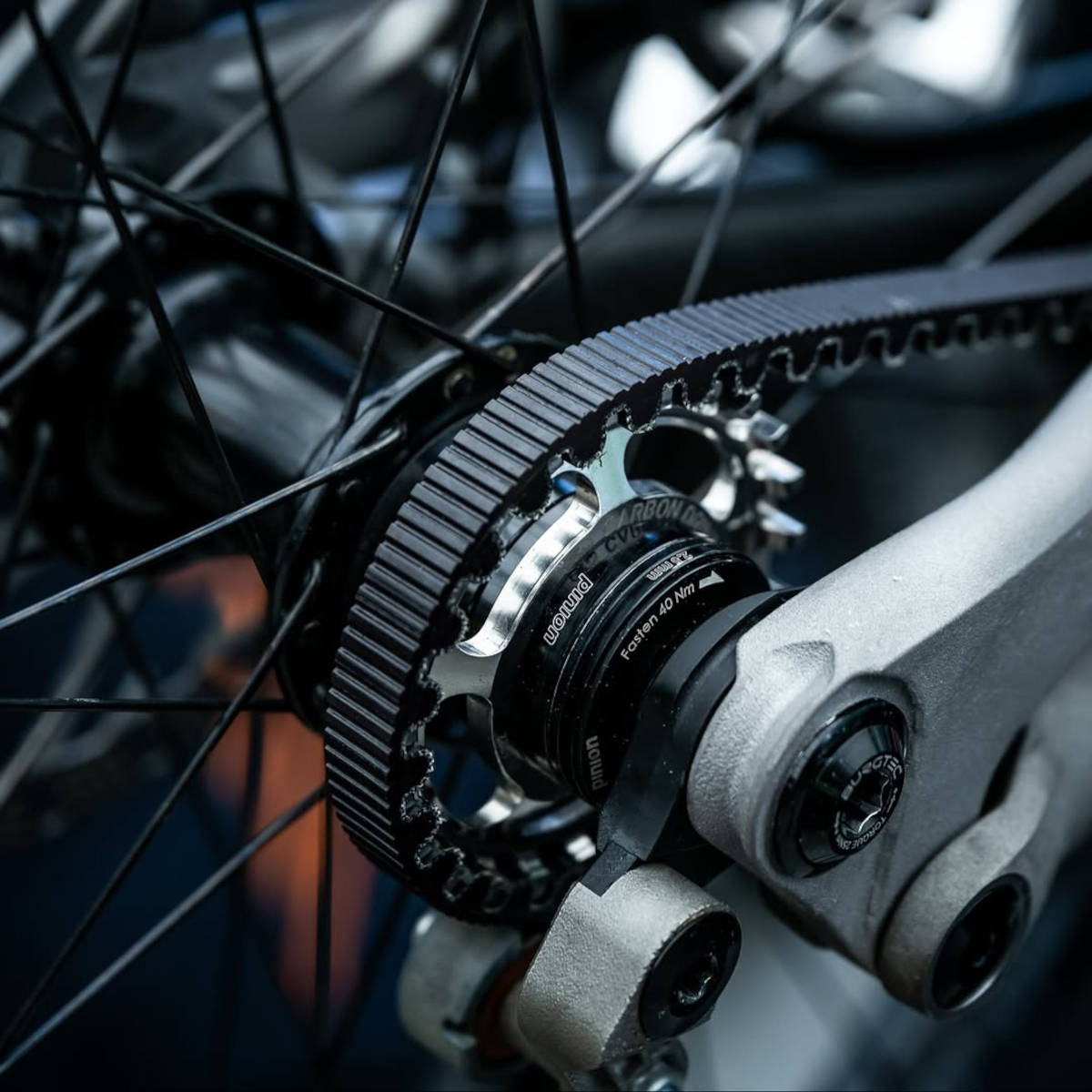 Transmisión por correa de Gates Belt Drive. Imagen: Nathan Hughes