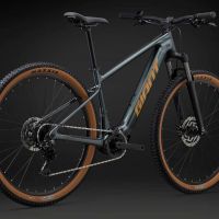 Giant Talon E+: una e-MTB con dos versiones para conquistar tanto la montaña como la ciudad