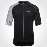 Gore Wear C5: el maillot perfecto para hacer ciclismo en los días más calurosos