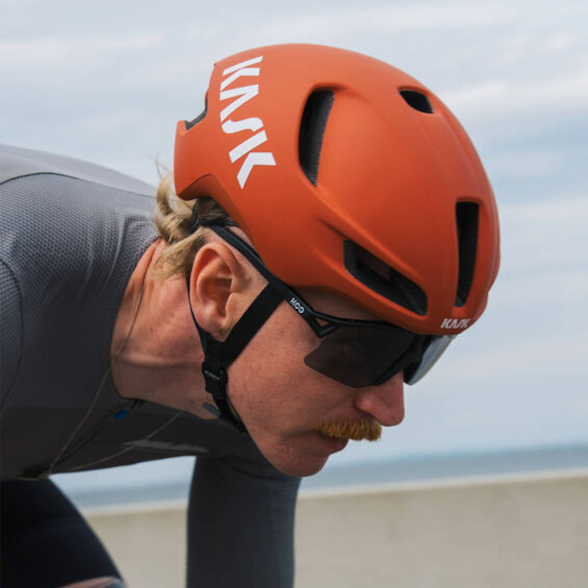 Utopia Y en color Cognac Matt. Imagen: KASK