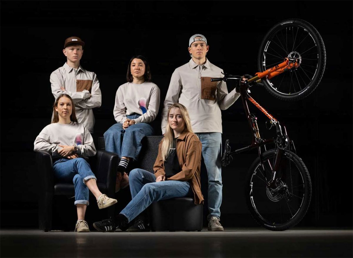 Lapierre Racing Unity: un equipo renovado con Anton Cooper y Chiara Teocchi liderando la formación