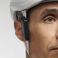 Lazer revoluciona la comunicación ciclista con el nuevo VeloVox