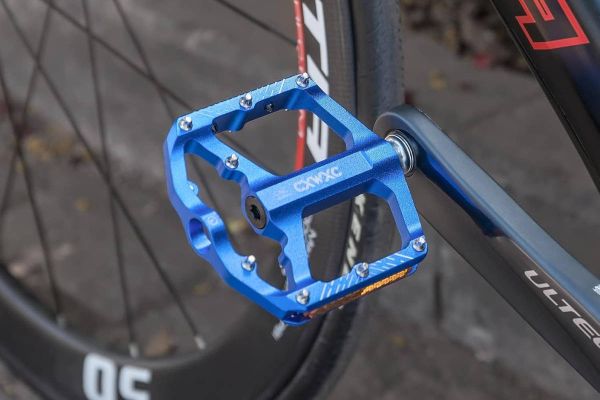 Marcas ciclistas con nombres exóticos en Amazon: así funcionan DUZSKJ, CXWXC, LYCAON, GEWAGE y compañía