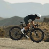 Megamo Silk 2026: dos cuadros de carbono y una misma filosofía para la gravel de referencia de la marca