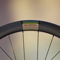 Miche Kleos 2026: ruedas de carbono más anchas, ligeras y con un precio rompedor