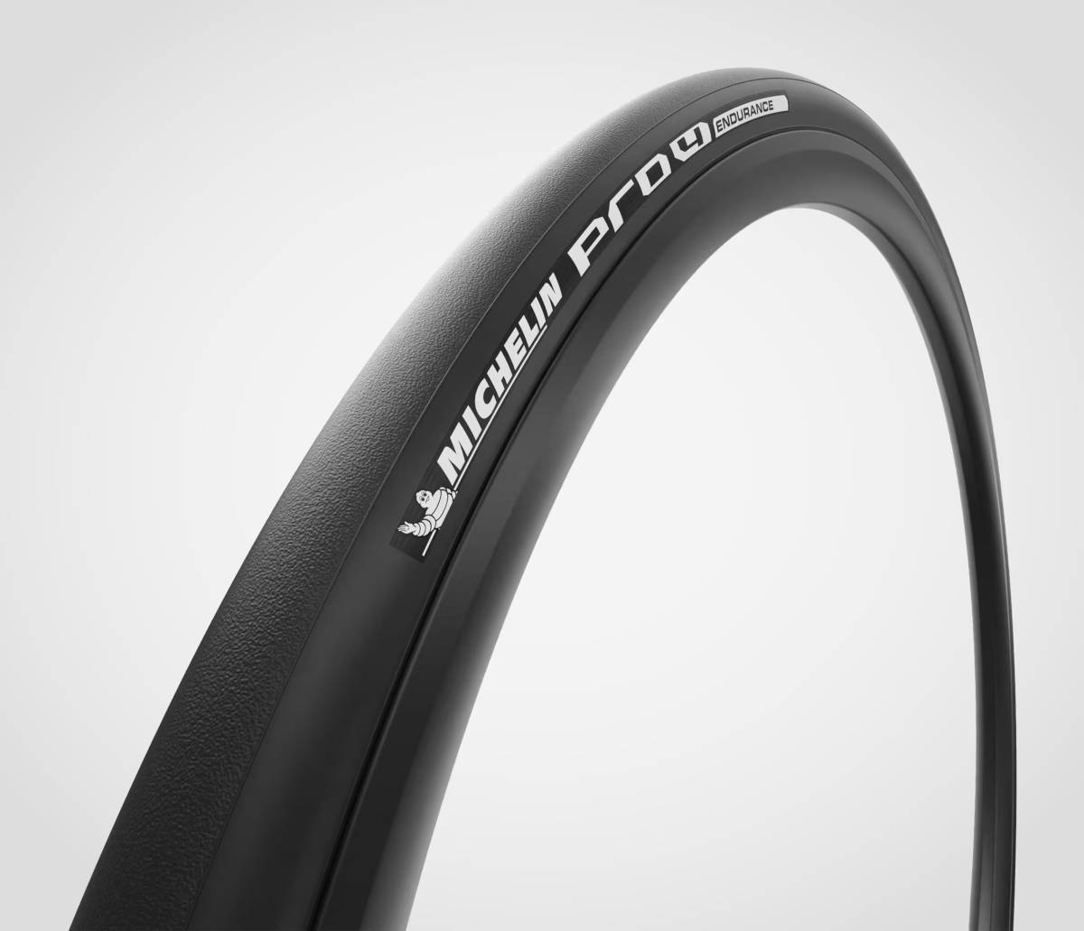 Cazando ofertas: el Michelin Pro4 Endurance de 23 mm, a precio irresistible en Decathlon
