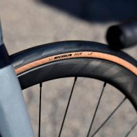 Michelin Pro5: la nueva referencia en neumáticos de carretera para ciclistas que buscan rendimiento y durabilidad