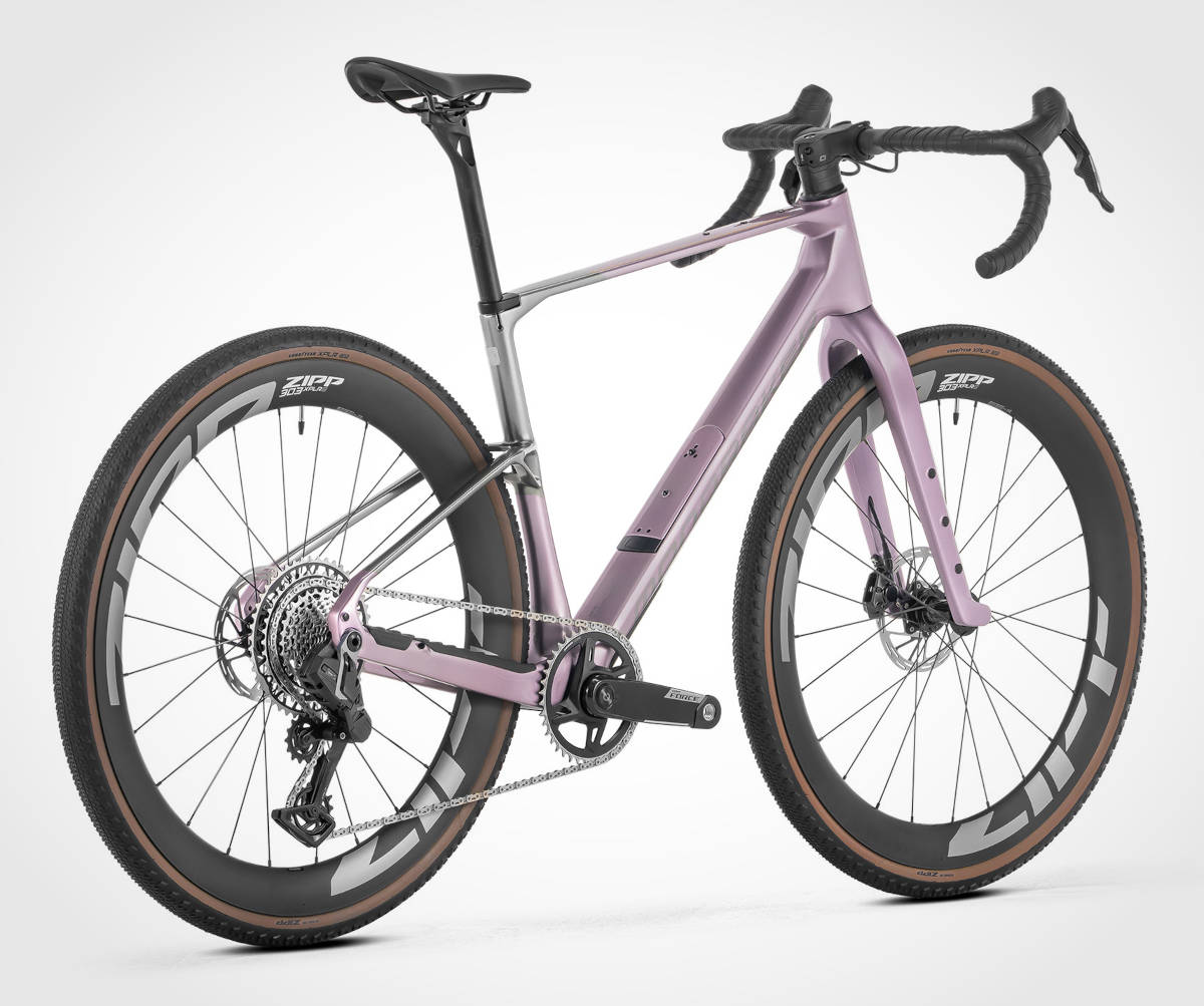 Mondraker Arid Carbon RR Mirage Silver. Imagen: Mondraker