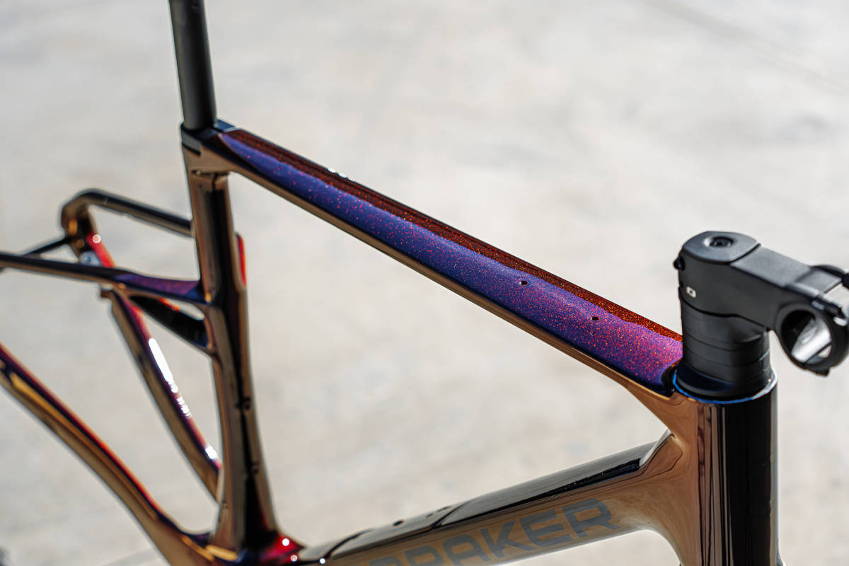 Mondraker Arid Carbon Unlimited Eclipse. Imagen: Mondraker