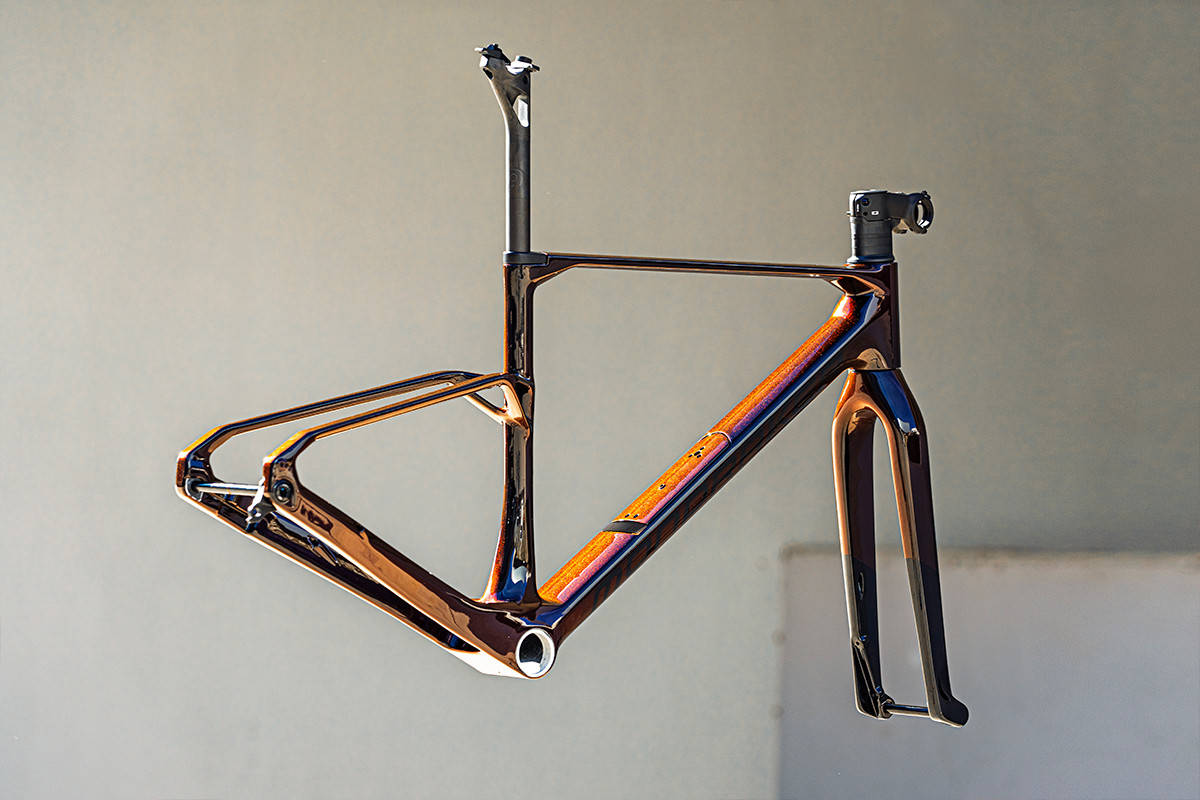 Mondraker Arid Carbon Unlimited Eclipse. Imagen: Mondraker