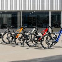 Nueva gama de colores y montajes renovados para la Mondraker Crafty Carbon: tecnología y estilo a partes iguales