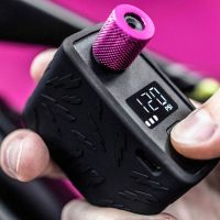 Muc-Off presenta el AirMach Pro: la mejor tecnología de inflado portátil para ciclistas exigentes