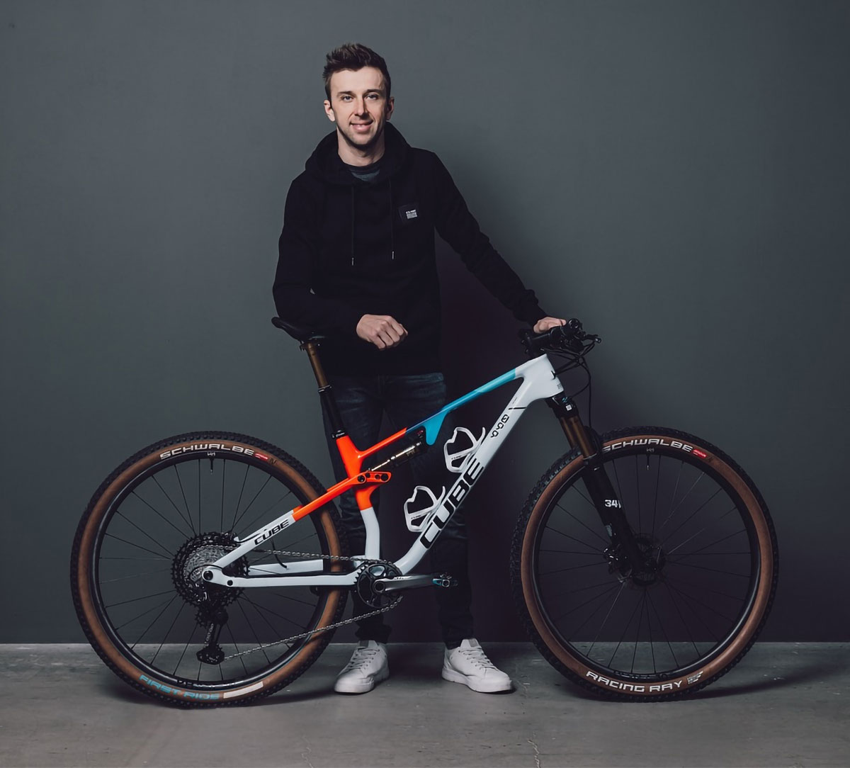 Ondrej Cink se une al CUBE Factory Racing XC Team para la temporada 2025