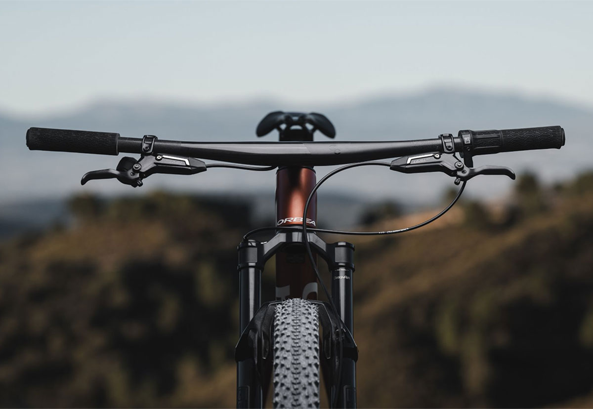 Orbea Alma 2025: una rígida de XC con tecnología X-Fader que prometer llevar la eficiencia y comodidad a otro nivel