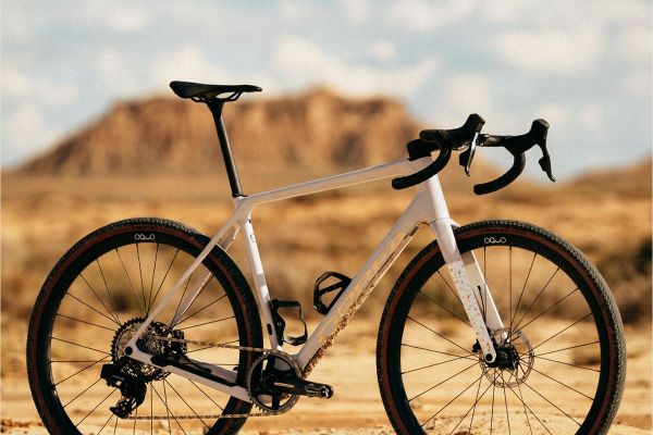 Orbea apuesta por el gravel de competición con un equipo de siete corredores para la temporada 2025