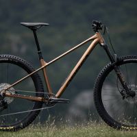 Orbea Laufey 2025: la rígida Trail más divertida se actualiza con nuevos colores y montajes