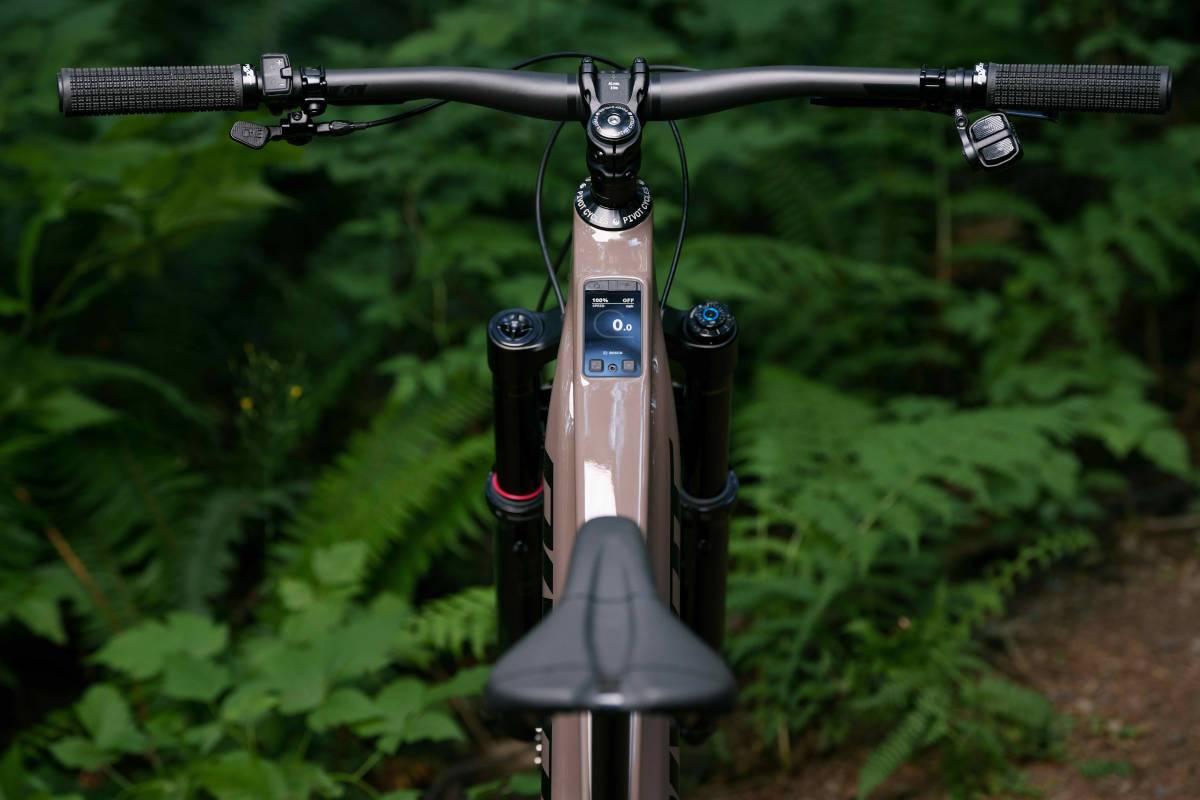 Pivot Shuttle AM 2025. Imagen: Pivot Cycles