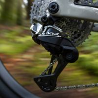 Shimano XTR M9200 Di2: listado de precios para el grupo de transmisión, frenos, pedales y ruedas