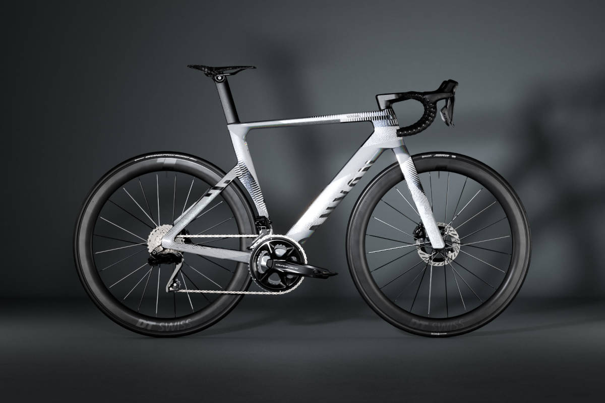 Canyon Aeroad CFR con diseño de Felipe Pantone. Imagen: Canyon Bicycles