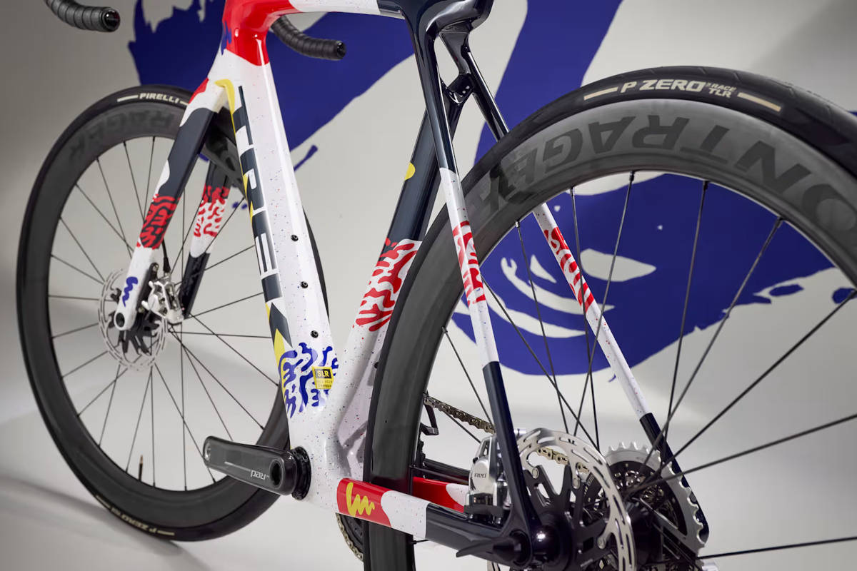Trek Madone SLR con pintura Project One ICON Couler. Imagen: Trek Bikes