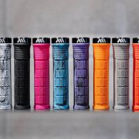 Puños de manillar con dos enfoques distintos: así son los nuevos AMS Rise y AMS Barcode