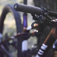 Puños de silicona Datums: máxima comodidad y control para MTB al alcance de todos los bolsillos