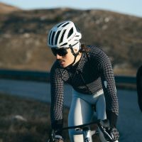 Q36.5 lanza la colección FW2025: máxima protección y rendimiento para el ciclismo invernal