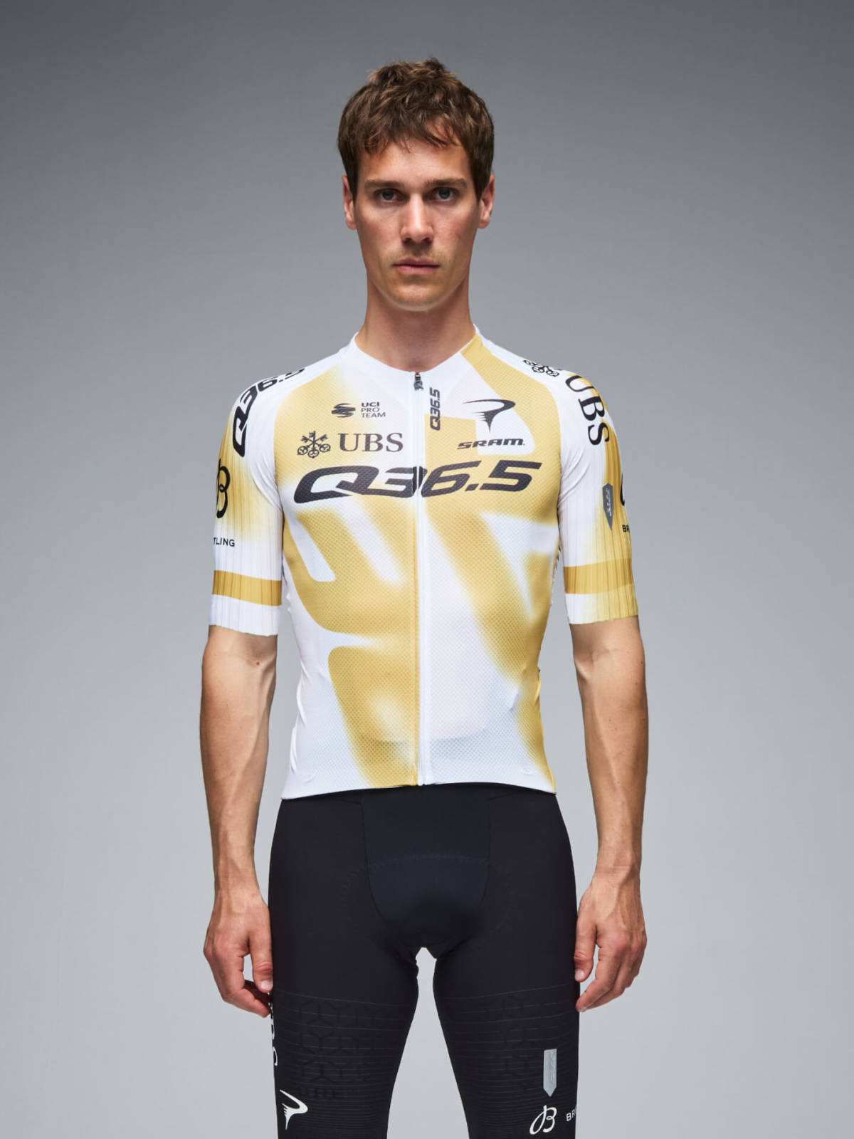 Maillot Gregarius Clima Q36.5 Pro Team Offroad. Imagen: Q36.5
