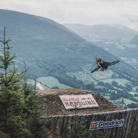 Red Bull Hardline 2025: el desafío más salvaje del MTB regresa al corazón de Gales