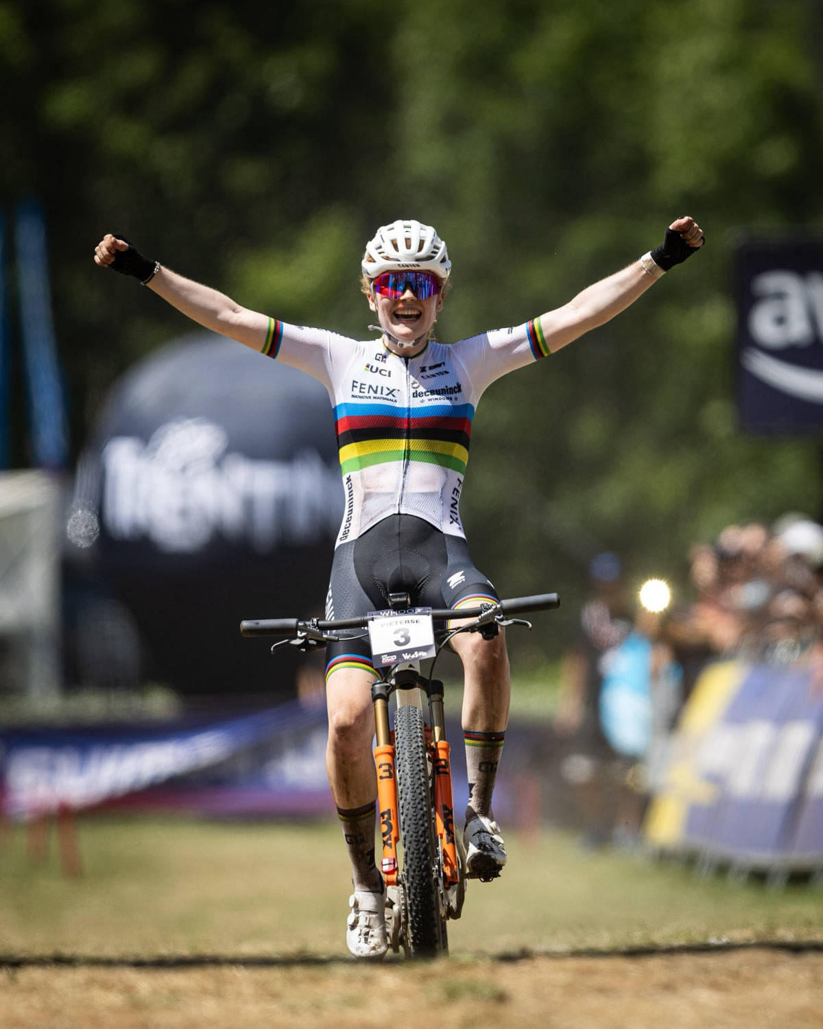 Puck Pieterse. Imagen: WHOOP UCI Mountain Bike World Series