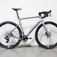 Ridley ASTR GRX600 2x12: una bicicleta de gravel que equilibra aerodinámica y resistencia
