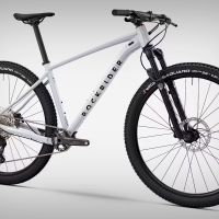 Bajada de precio para la Rockrider Race 700: una bicicleta de XC preparada para competir por menos de 900 euros