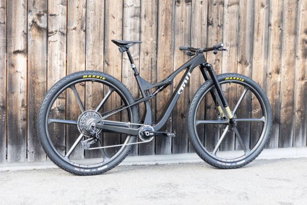 ¿Son las ruedas de 32 pulgadas la próxima revolución en el Mountain Bike? Un avance de lo que está por venir