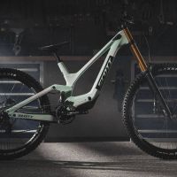 Scott Gambler 2026: suspensión 6-bar e integración total para dominar el descenso