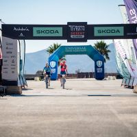 La Škoda Titan Desert Almería 2025 repite ganadores en Tabernas