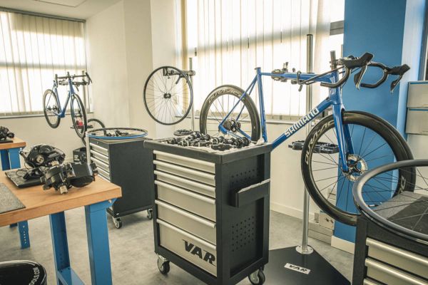 Shimano Academy 2025: formación especializada para los profesionales del ciclismo