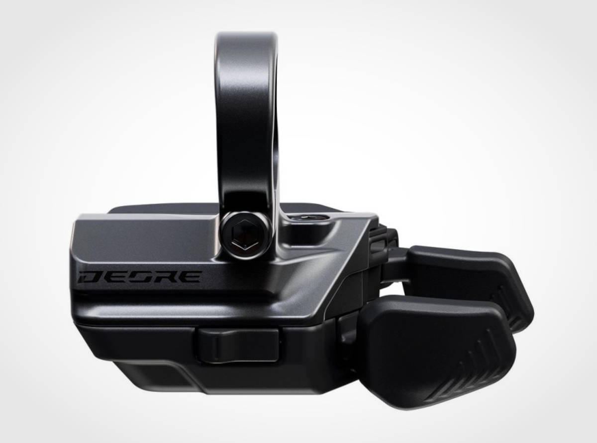 Mando Deore M6200 Di2. Imagen: Shimano