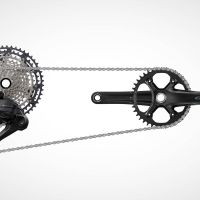 Shimano democratiza el Di2 en el Gravel con el nuevo GRX RX717 de 1x12 y cambio totalmente inalámbrico