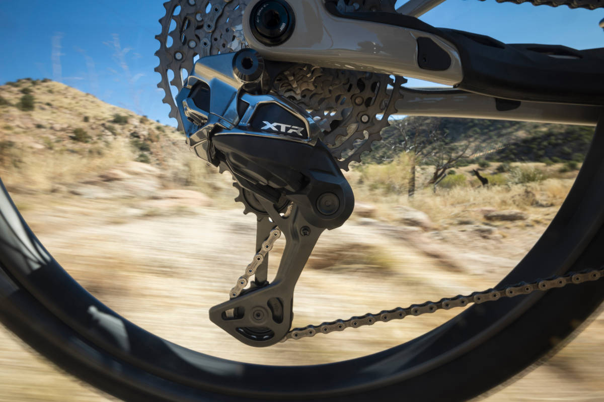 Shimano XTR M9200 Di2. Imagen: Shimano