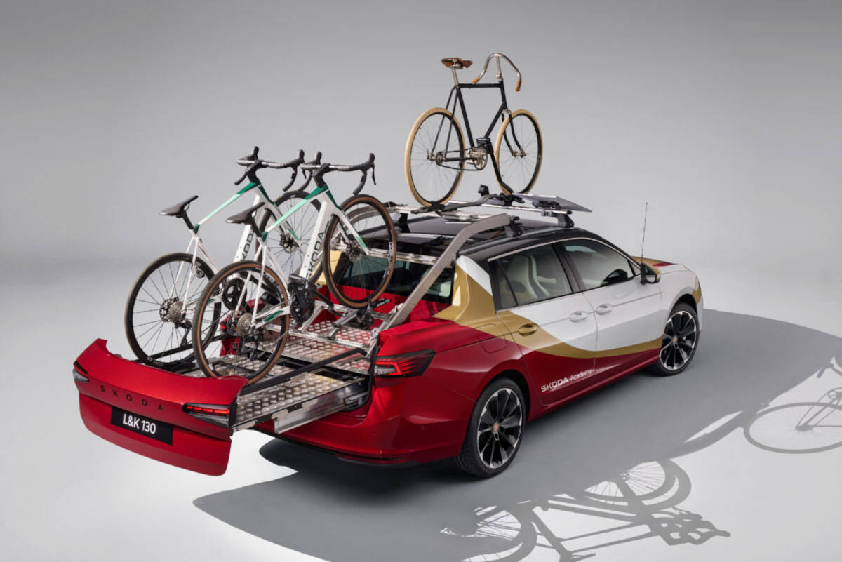 Skoda L&K 130: el coche de apoyo definitivo para ciclistas, con etiqueta Cero y soluciones inéditas