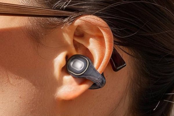 Cazando ofertas: los auriculares inalámbricos Soundcore C30i, a mitad de precio en Amazon