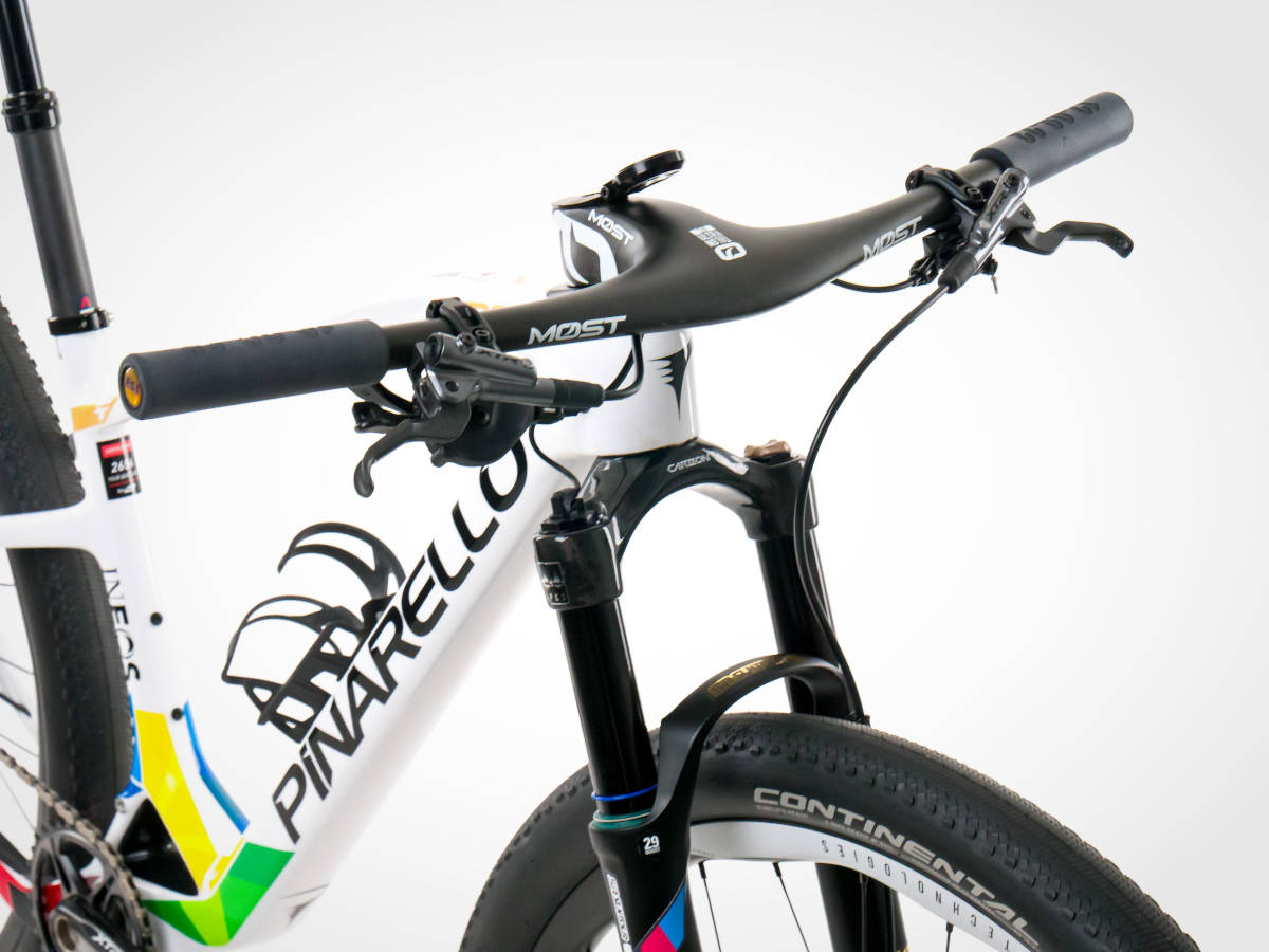 Pinarello Dogma XC de Tom Pidcock. Imagen: Bikeroom