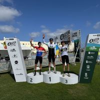 Smeenge y Kortekaas defienden el liderato en la jornada decisiva de la 4 Stage MTB Race Lanzarote 2025