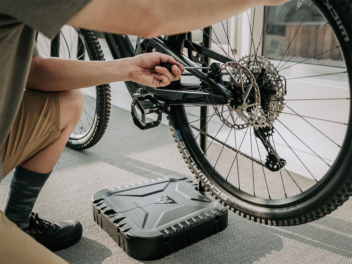 Topeak Tune-Up Station: la solución ideal para almacenar, cargar y hacer el mantenimiento de la bicicleta