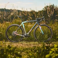 Trek y Topo Designs presentan una Checkmate SLR de edición exclusiva con acabado Project One ICON