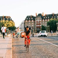 Tadej Pogacar y la UCI unen fuerzas por la seguridad vial en la Semana Mundial de la ONU