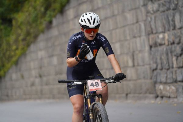 La Selección Española de Mountain Bike prepara en Alicante su cierre de temporada con una concentración técnica
