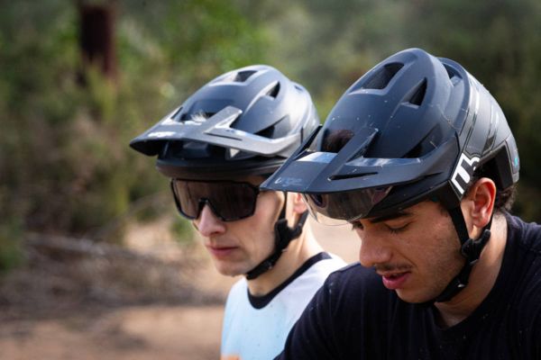Urge TREPS: una nueva referencia en cascos de MTB que combina protección, diseño y sostenibilidad