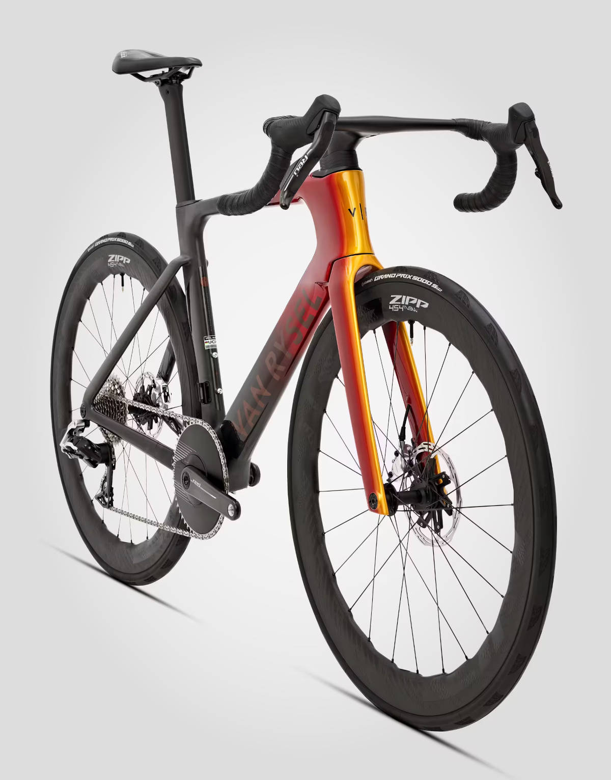 Van Rysel RCR-F Pro Inferno. Imagen: Decathlon