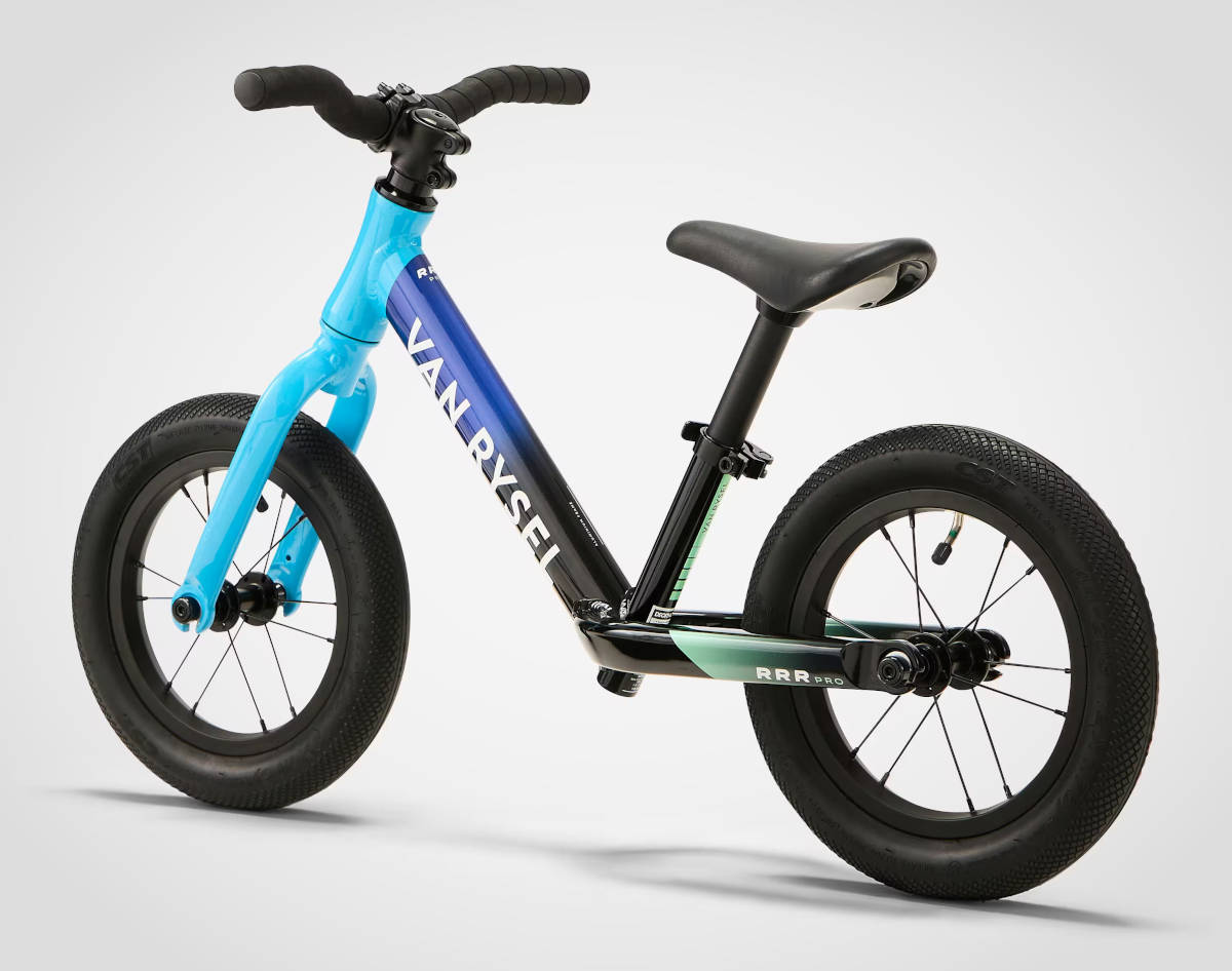 Van Rysel Runride Racing. Imagen: Decathlon